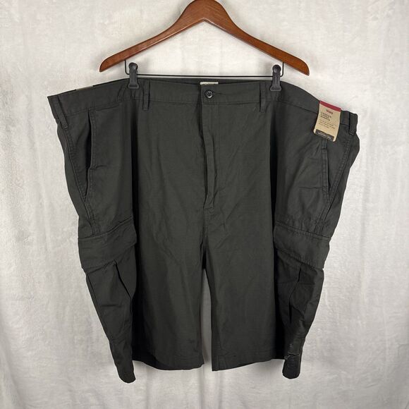 Levis Carrier Cargo Shorts Mens 54 Graphite Gray 10" Inseam 6 Pockets NWT READ! - Picture 1 of 6